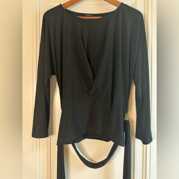 Banana Republic Black Long Sleeve Wrap Effect Top Size Large - Picture 2 of 8